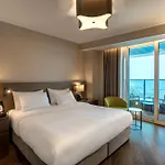 Radisson Blu Ottomare מלון