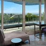 Radisson Blu Ottomare מלון