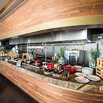 Radisson Blu Ottomare מלון 5*