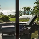 מלון Radisson Blu Ottomare