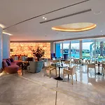 Radisson Blu Ottomare מלון 5*