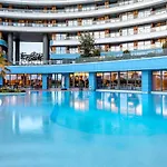 Radisson Blu Ottomare מלון 5*