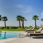 Radisson Blu Ottomare מלון 5*