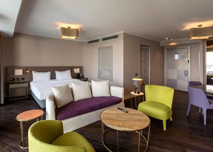 Radisson Blu Ottomare 5* Стамбул