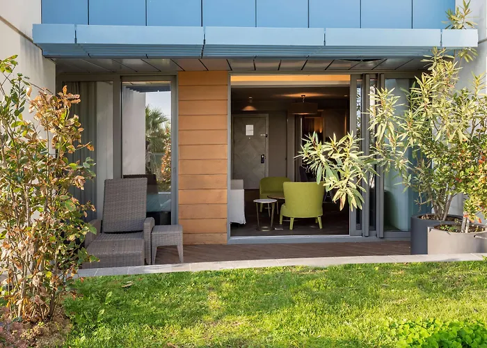 Отель Radisson Blu Ottomare Стамбул