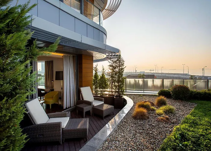 Radisson Blu Ottomare Отель