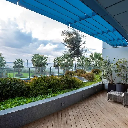 Отель Radisson Blu Ottomare Стамбул